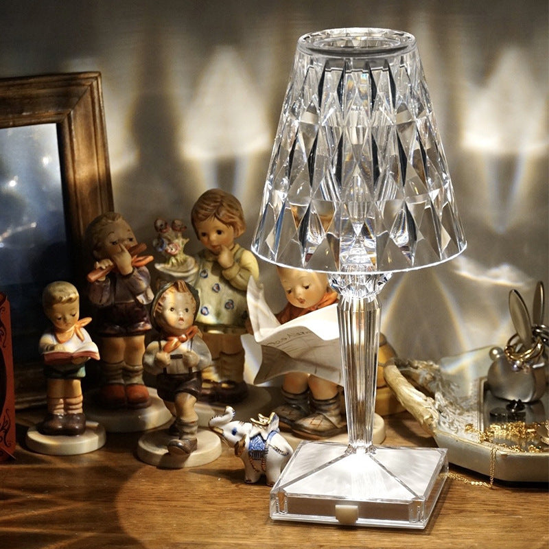 Sparkling Crystal Table Lamp – Elegant and Modern | CrystalLuxe