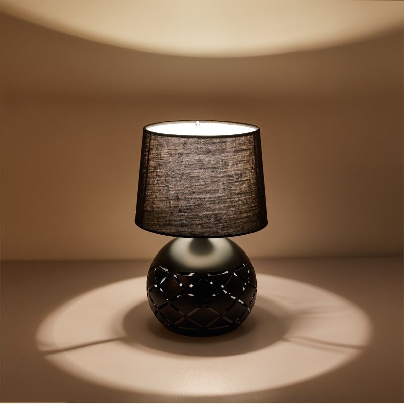 Elegant Kugleformet Lampe | LuxeSphere