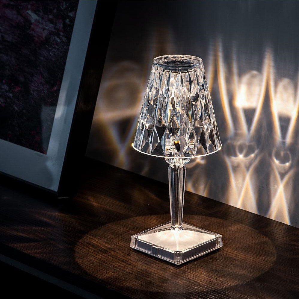 Sparkling Crystal Table Lamp – Elegant and Modern | CrystalLuxe