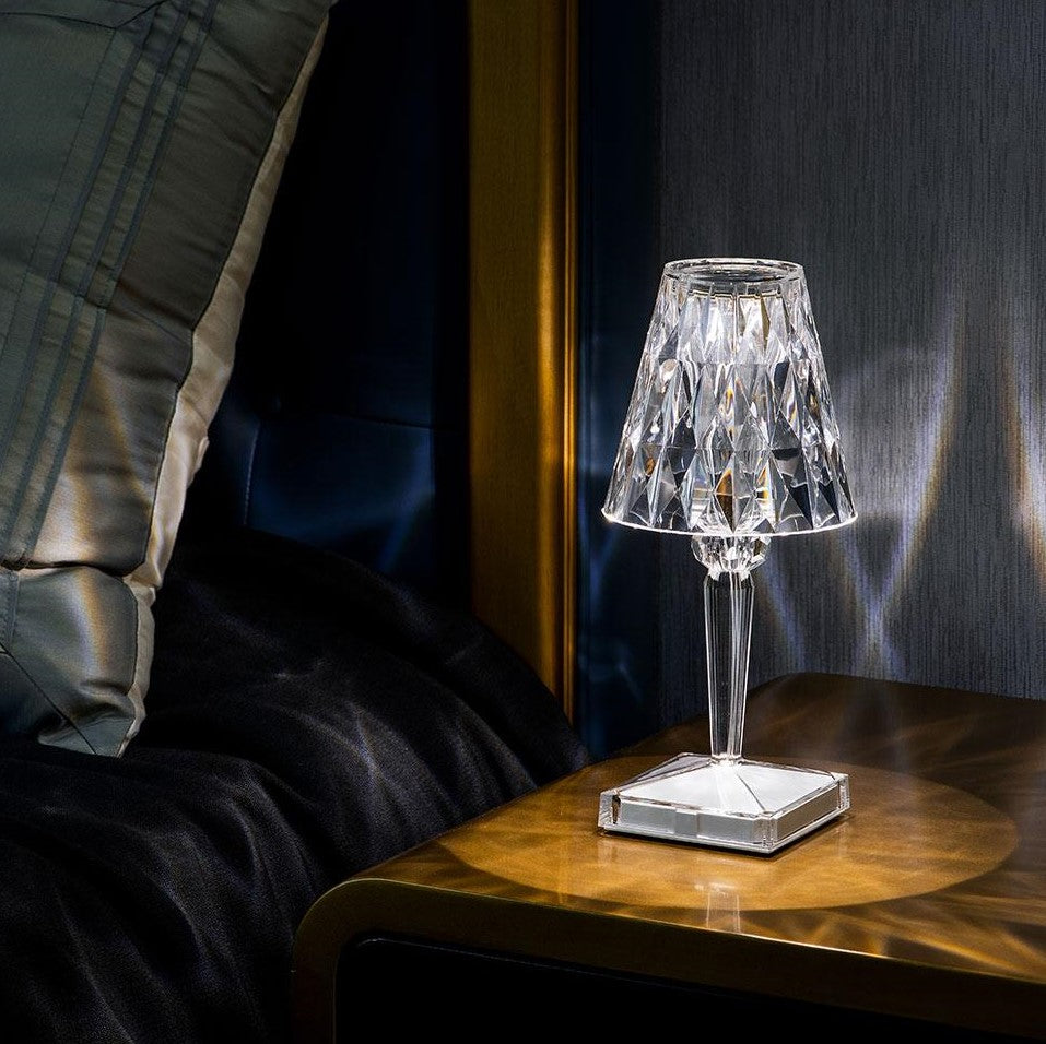 Sparkling Crystal Table Lamp – Elegant and Modern | CrystalLuxe