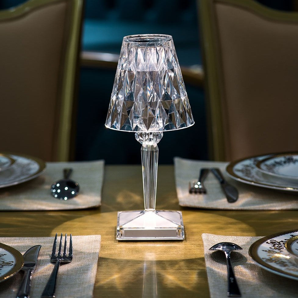 Sparkling Crystal Table Lamp – Elegant and Modern | CrystalLuxe