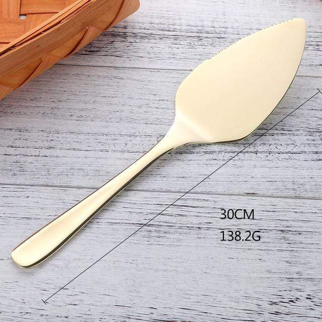 Rome Cake Knife – Stylish and Durable | CakeElegance