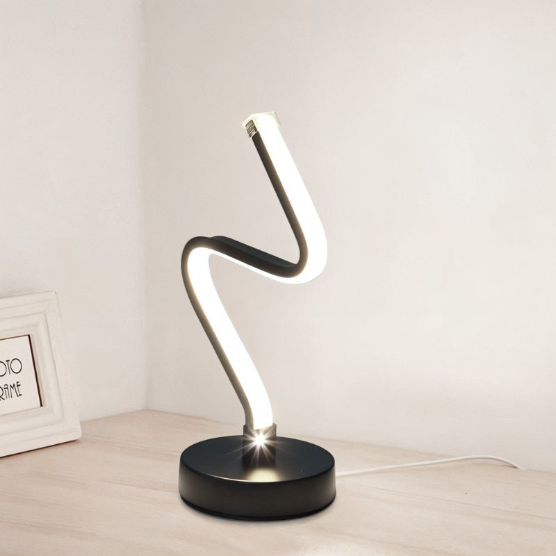 Elegant LED Bordlampe | LumaElegance