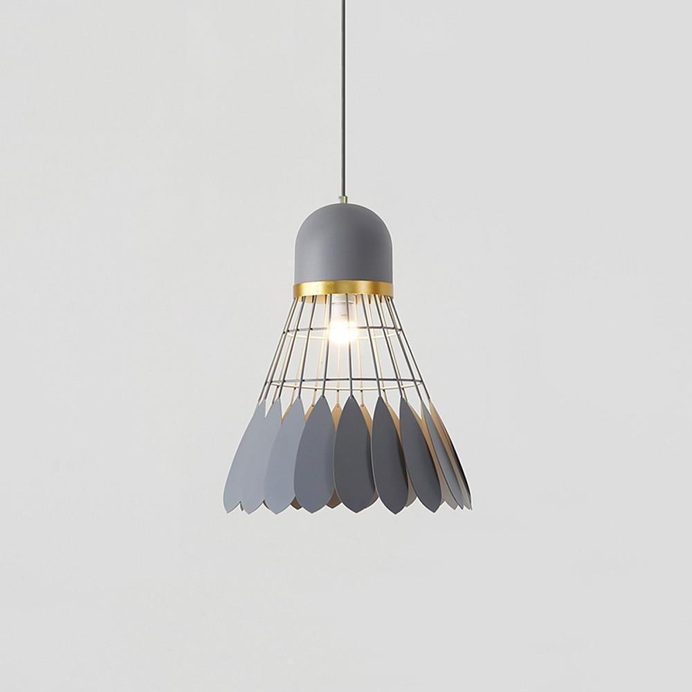 Kunstnerisk Fjer Loftlampe | FeatherAura